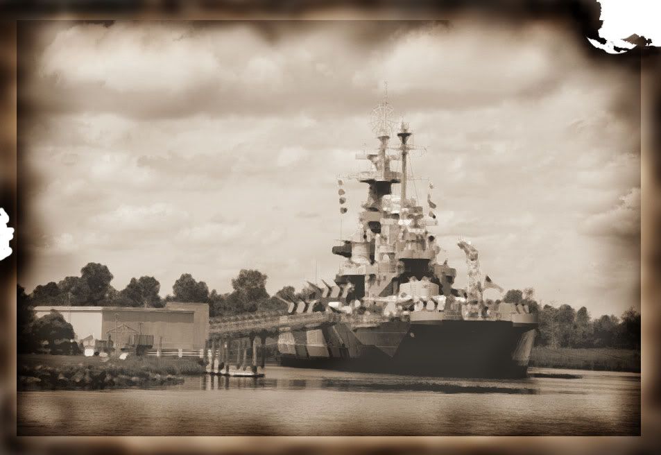 IMAGE: http://i88.photobucket.com/albums/k161/starrynigh8/compboatredo.jpg