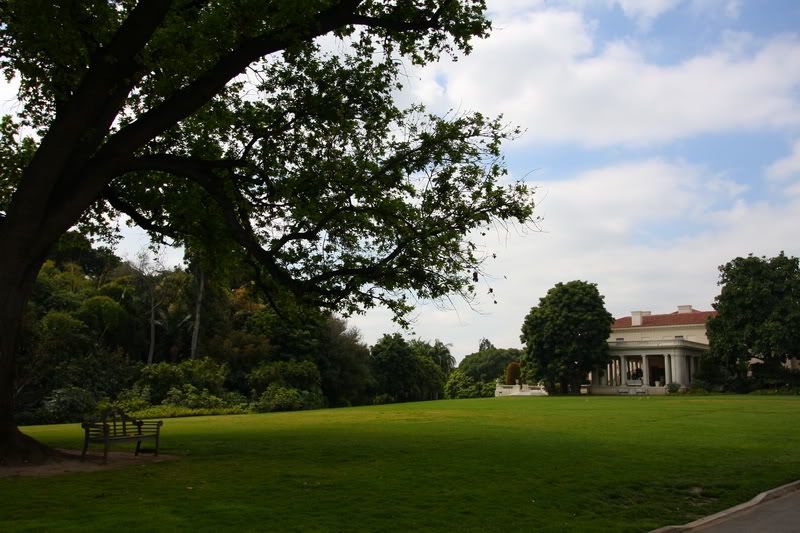 IMAGE: http://i88.photobucket.com/albums/k173/ryant35/Duckies/IMG_2714.jpg