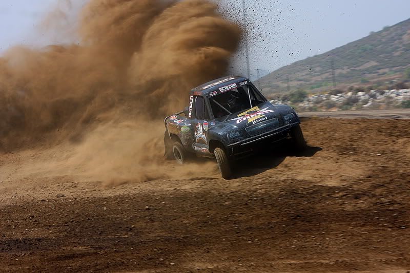 IMAGE: http://i88.photobucket.com/albums/k173/ryant35/GHSC4_2/IMG_0170_resize.jpg