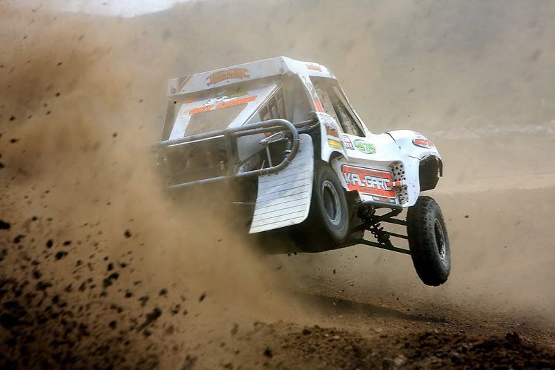 IMAGE: http://i88.photobucket.com/albums/k173/ryant35/GHSC4_2/IMG_0884_resize.jpg