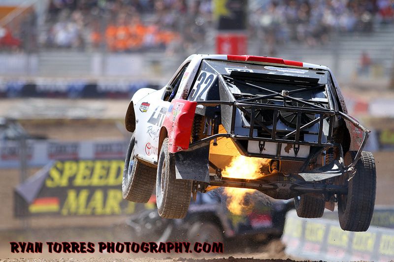 IMAGE: http://i88.photobucket.com/albums/k173/ryant35/IMG_06212_zps8420f6d3.jpg