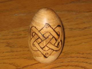 Celtic-y darning egg