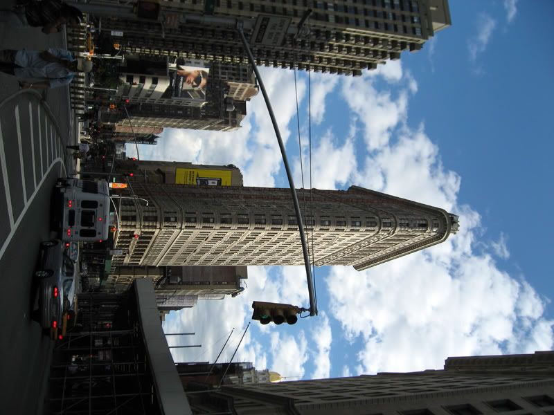 Flatiron building Pictures, Images and Photos