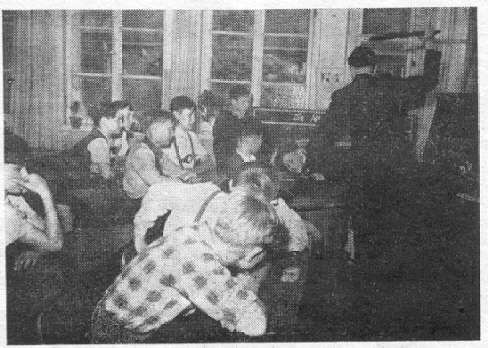 Caning under way in German elementary classroom
