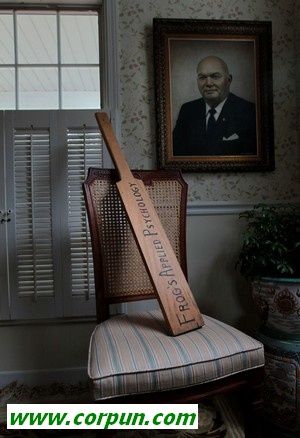 Photo of old wooden paddle