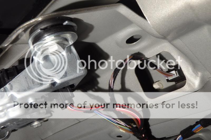 BMW X3 E83 back up camera installed. | BMW Forum - BimmerFest BMW Forums